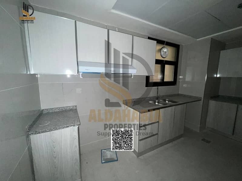 19 ce1a3ede-6c86-4db0-a63a-a5ce9c9860f4. jpg