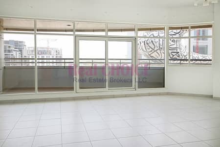 Amazing Deal|4 Installments|1Month Free|With Maids Amazing Deal|4 Installments|1Month Free|With Maids