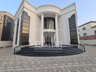 哈里发城， 阿布扎比 7 卧室别墅待租 - photo_20_2025-07-13_12-53-43. jpg