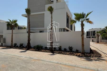 4 Bedroom Villa for Sale in Al Marjan Island, Ras Al Khaimah - 1. png