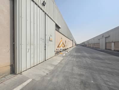 Warehouse for Rent in Dubai Investment Park (DIP), Dubai - Ready to Move | Single Floor | Fitted
