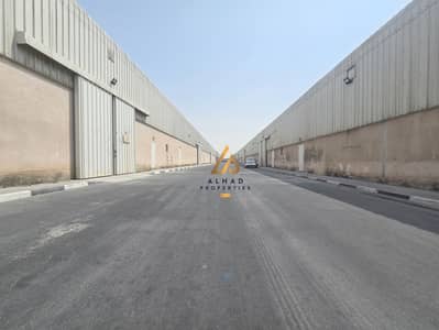 Warehouse for Rent in Dubai Investment Park (DIP), Dubai - Single Floor | Fitted | Ready to Move