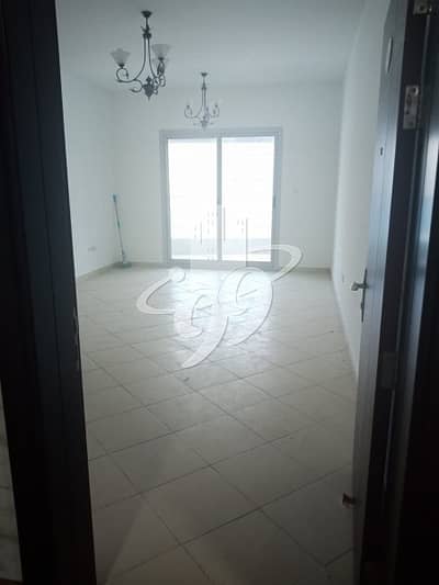 Unfurnished 2 BR Apt Unfurnished 2 BR Apt