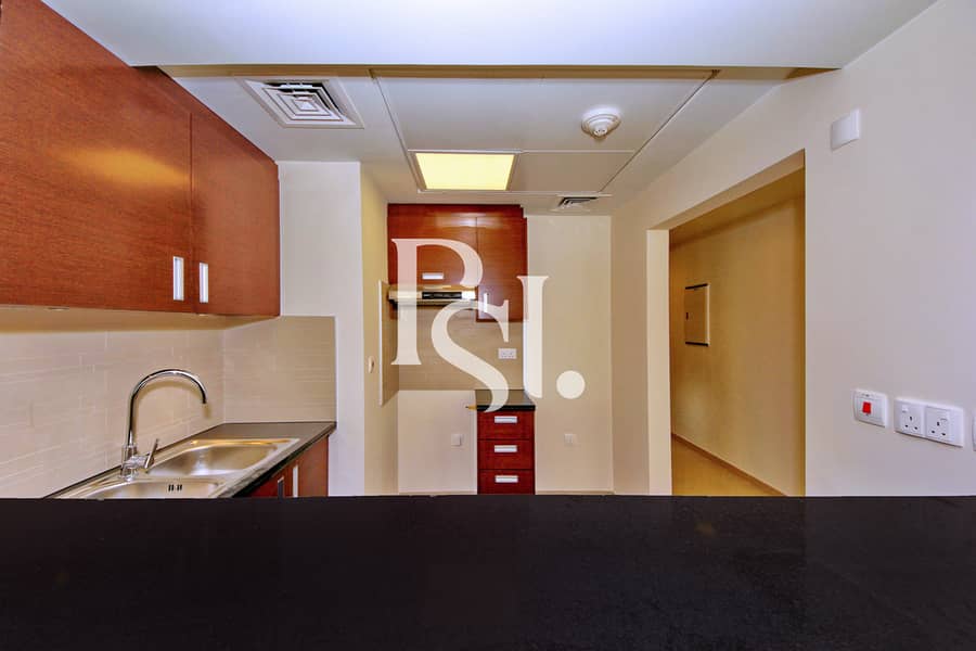 4 gate-tower-1br-shams-abu-dhabi-al-reem-island-abu-dhabi-13. jpg