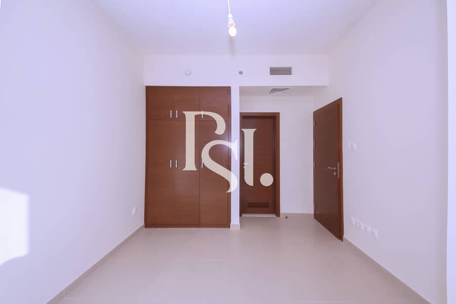 8 gate-tower-1br-shams-abu-dhabi-al-reem-island-abu-dhabi-12. jpg