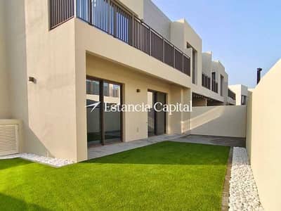 4 Bedroom Villa for Rent in Dubai South, Dubai - Near Amenities | Spacious | Prime Location