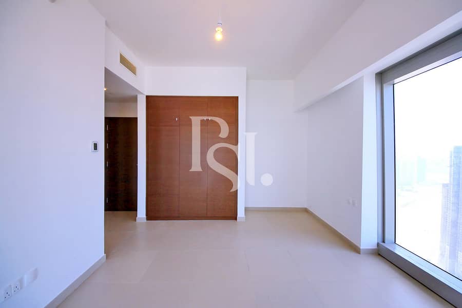 11 3BRM-Unit-5706-Gate-Tower-2-Shams-Al-Reem-Island-Abu-Dhabi-UAE (10). jpg