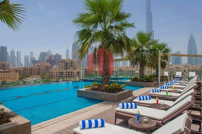 27 Damac pool 1. jpg