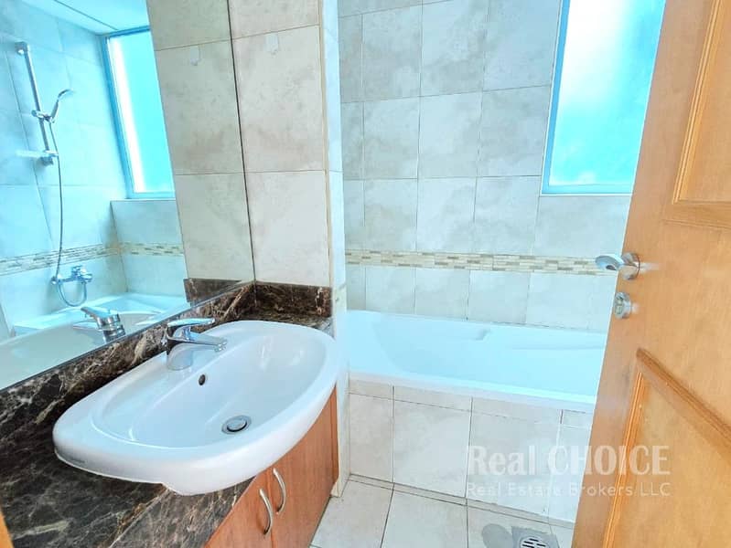 10 Marina Residence B, Unit 1605 Pics (10). jpg