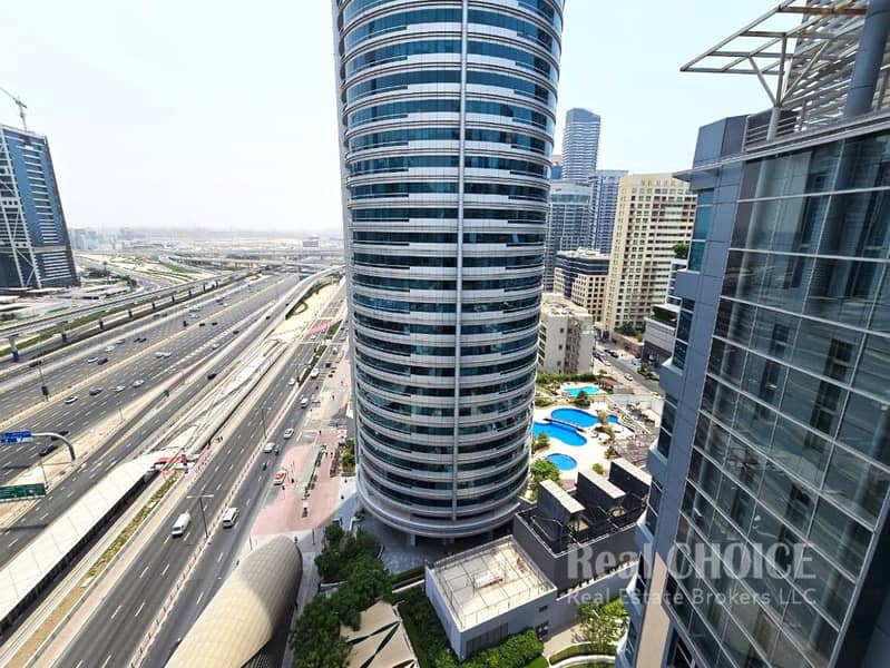 15 Marina Residence B, Unit 1605 Pics (15). jpg