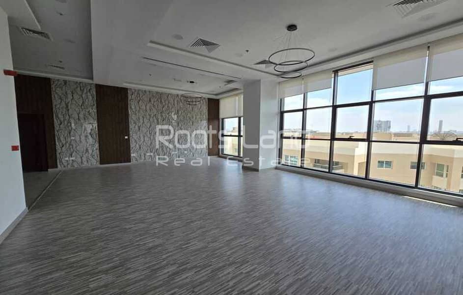 مکتب في الحضيبة مول،الحضيبة 10 غرف 749100 درهم - 12218870 مکتب في الحضيبة مول،الحضيبة 10 غرف 749100 درهم - 12218870