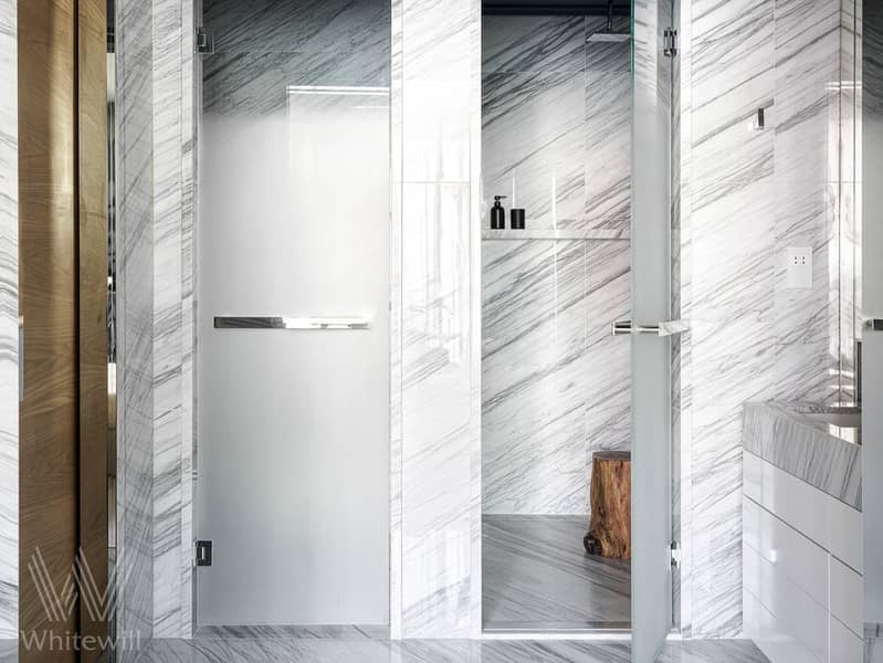 29 bathroom in second bedroom(2). jpg