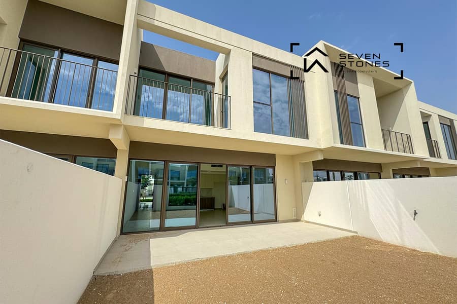 位于山谷小区,娜拉联排别墅 3 卧室的联排别墅 140000 AED - 12219332 位于山谷小区,娜拉联排别墅 3 卧室的联排别墅 140000 AED - 12219332