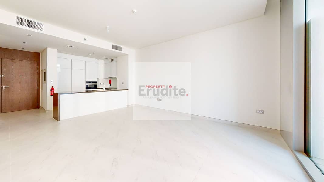28 Residence-11-05-Living-Room. jpg