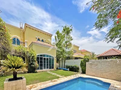 4 Bedroom Villa for Rent in Jumeirah Park, Dubai - VACANT NOW | CORNER PLOT | WELL MAINTAINED
