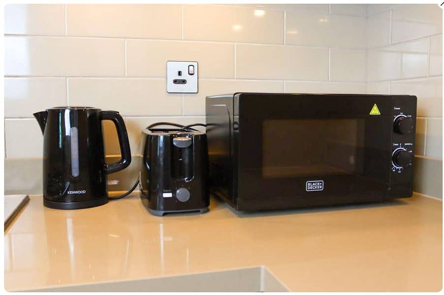 12 Oven. JPG