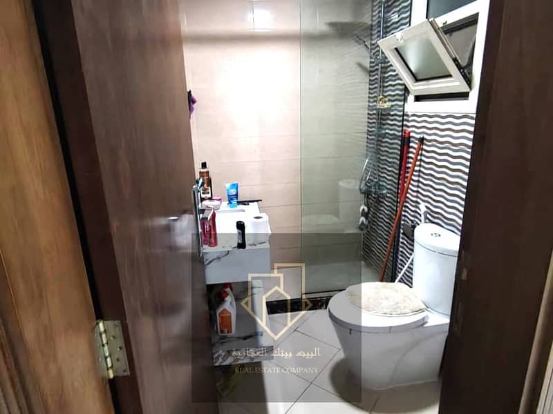 10 4fd0abda-0ead-4adf-953d-6d8ac741d777. jpg