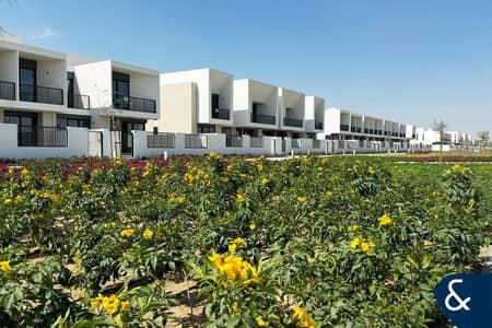 3 Bedroom Villa for Rent in Town Square, Dubai - Brand New 3BR| Vacant| Spacious layout