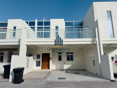 4 Bedroom Townhouse for Sale in DAMAC Hills 2 (Akoya by DAMAC), Dubai - WhatsApp Image 2025-07-14 at 14.00. 36_db6fb438. jpg
