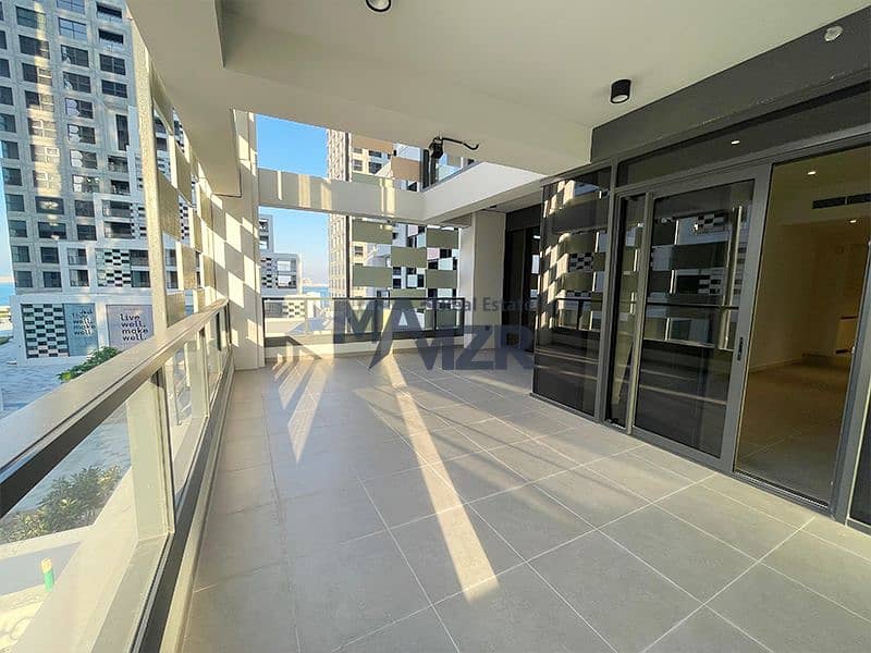 Huge Balcony | Partial Sea View | Modern Layout Huge Balcony | Partial Sea View | Modern Layout