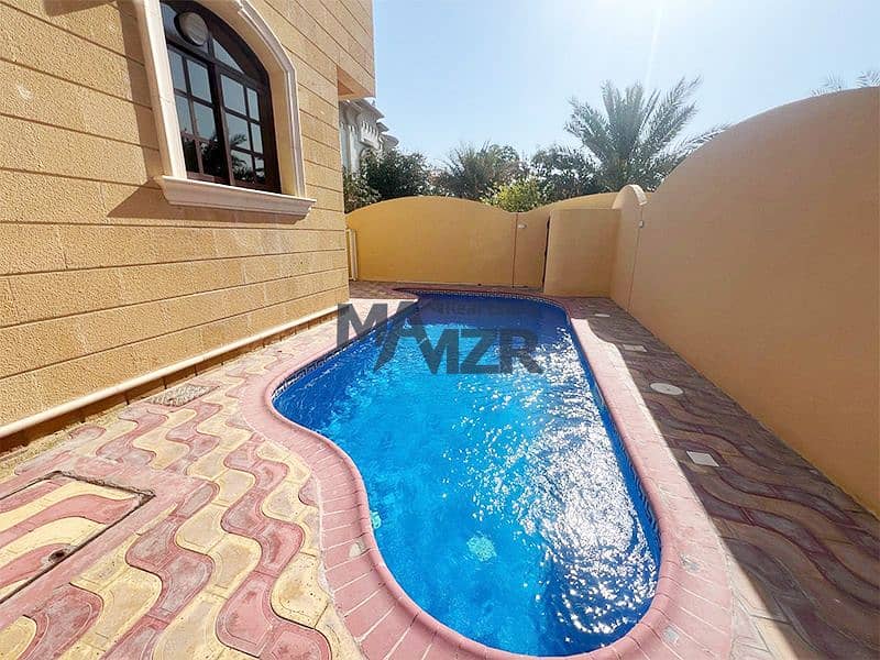 Private Entrance| within compound |Private Pool