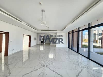 5 Bedroom Villa for Sale in Yas Island, Abu Dhabi - Luxurious finishing | Driver`s room | Big yard