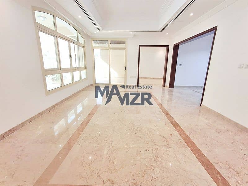 位于阿尔马塔尔,阿尔-巴廷机场 5 卧室的别墅 260000 AED - 11314000 位于阿尔马塔尔,阿尔-巴廷机场 5 卧室的别墅 260000 AED - 11314000