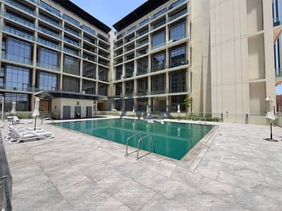 Studio for Sale in Al Maryah Island, Abu Dhabi - Full view of the canal | Ready to move in |
