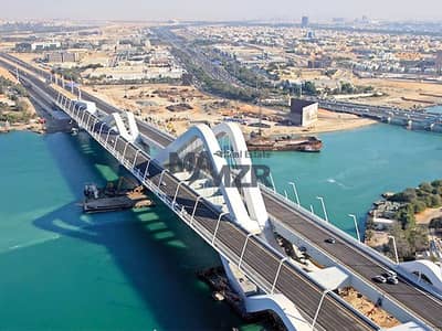 ارض سكنية  للبيع في بين الجسرين، أبوظبي - أرض واسعة | 30000 قدم مربع | موقع جيد