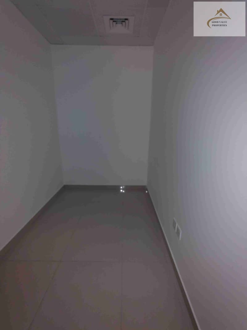 4 1000134981. jpg