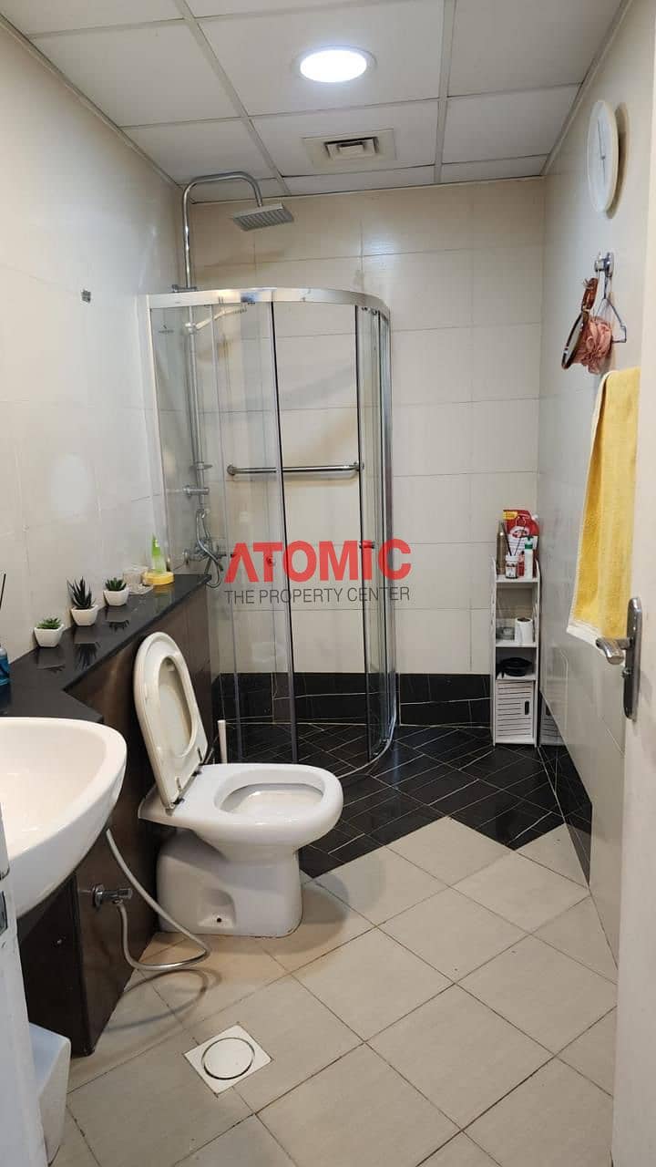 7 Bath. jpg