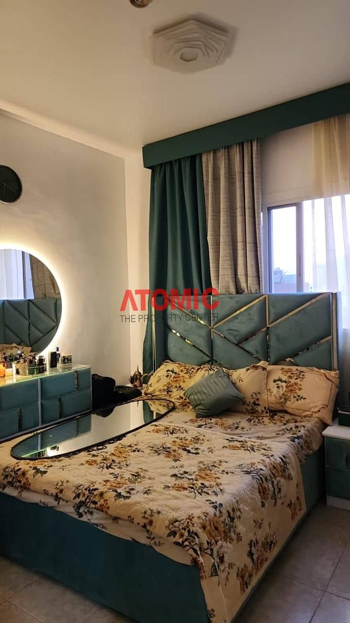 8 Bed3. jpg