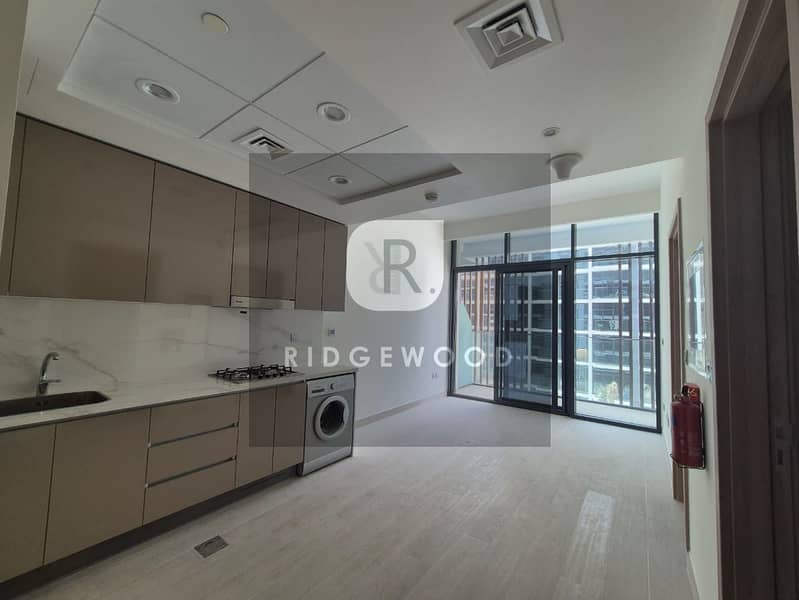 3 RIDGEWOOD REAL ESTATE 007 (4). jpg