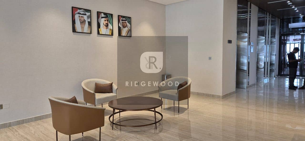 11 RIDGEWOOD REAL ESTATE 007 (24). jpg
