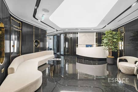 Office for Sale in Business Bay, Dubai - Elegant Office | Burj View | Vacant Sale