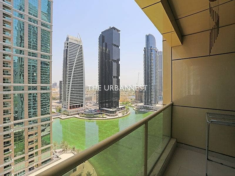 Lake Views |Vacant and Available |1 min toMetro | Lake Views |Vacant and Available |1 min toMetro |