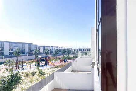 4 Bedroom Townhouse for Sale in Mohammed Bin Rashid City, Dubai - Park Backing I Rare Unit I Burj Khalifa View