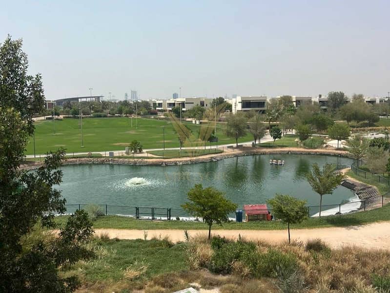 Massive Plot-On The Lake- 4BR+M - Park Residence 1
