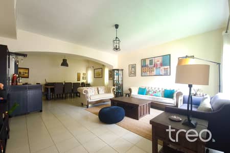 4 Bedroom Villa for Rent in The Meadows, Dubai - Large Layout | Great Area | Vacant Soon