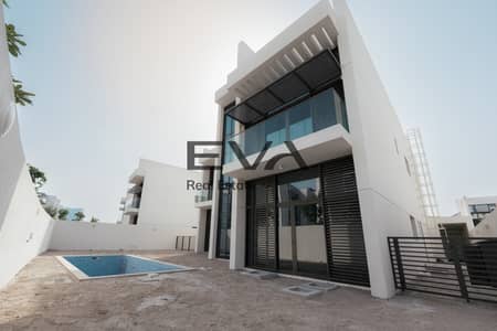5 Bedroom Villa for Rent in Mohammed Bin Rashid City, Dubai - Spacious 5BR | Private Pool | Unfurnished