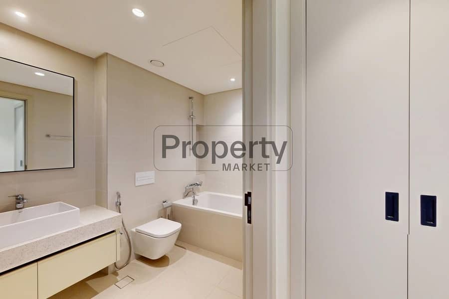 7 U-3789-Dubai-Marina-Marina-Vista-Tower-2-1BR-02262025_143607. jpg