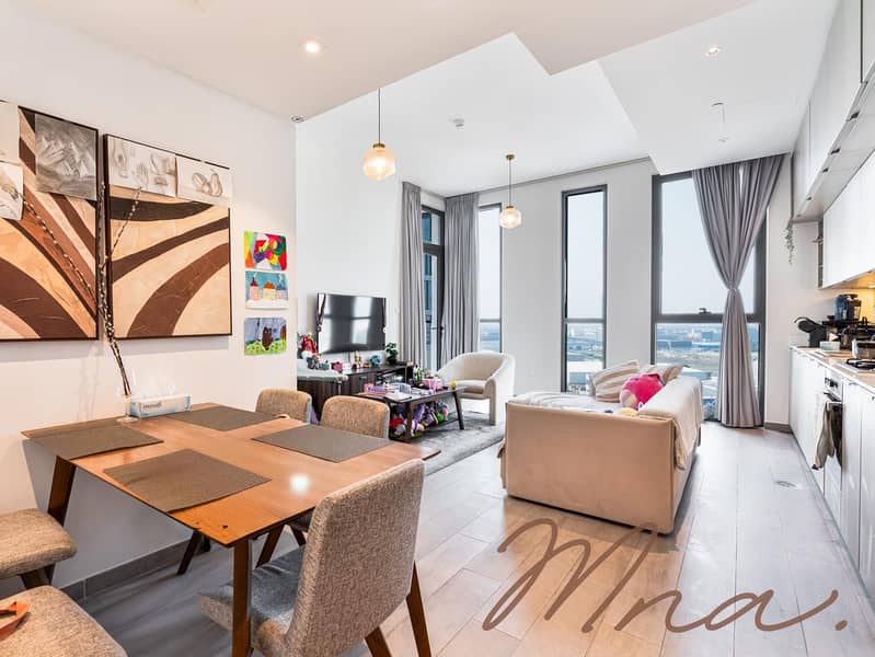 Stunning & Huge | Family-Friendly Amenities | Stunning & Huge | Family-Friendly Amenities |