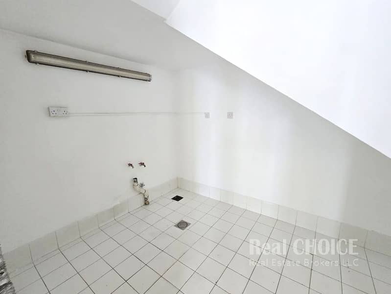 13 32 Villas 27 pics (14). jpg
