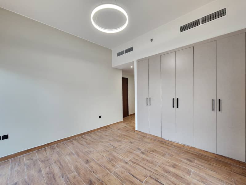 9 Best_Price___Closed_Kitchen___Brand_New_Unit-3. jpg