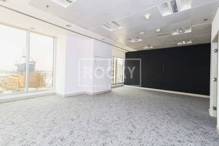 مکتب  للايجار في دبي مارينا، دبي - مکتب في برج أعمال الحبتور،دبي مارينا 379680 درهم - 12223876