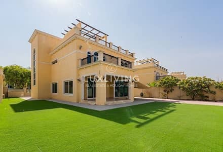4 Bedroom Villa for Sale in Jumeirah Park, Dubai - Single Row | For Investors | Immediate Income