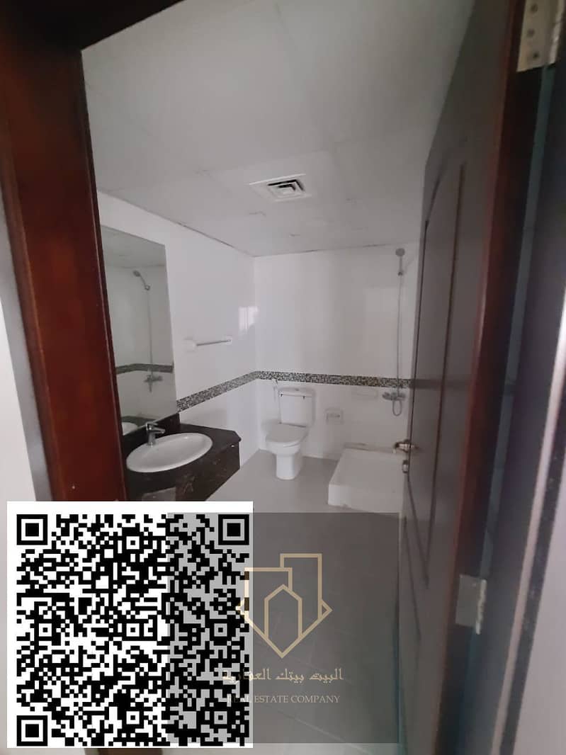 10 4992dd24-d3f4-4850-966d-762148f79f3f. jpeg