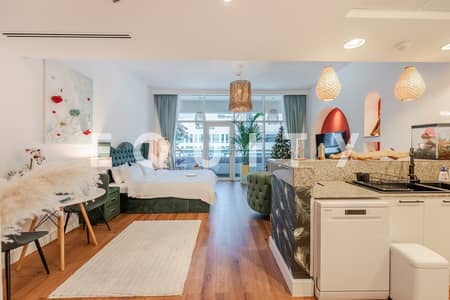 Studio for Sale in Business Bay, Dubai - Fully Upgraded | High Floor | Burj Views