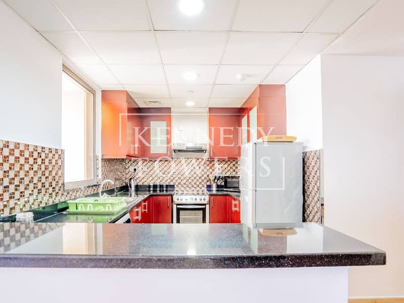 6 1004-kitchen. jpg