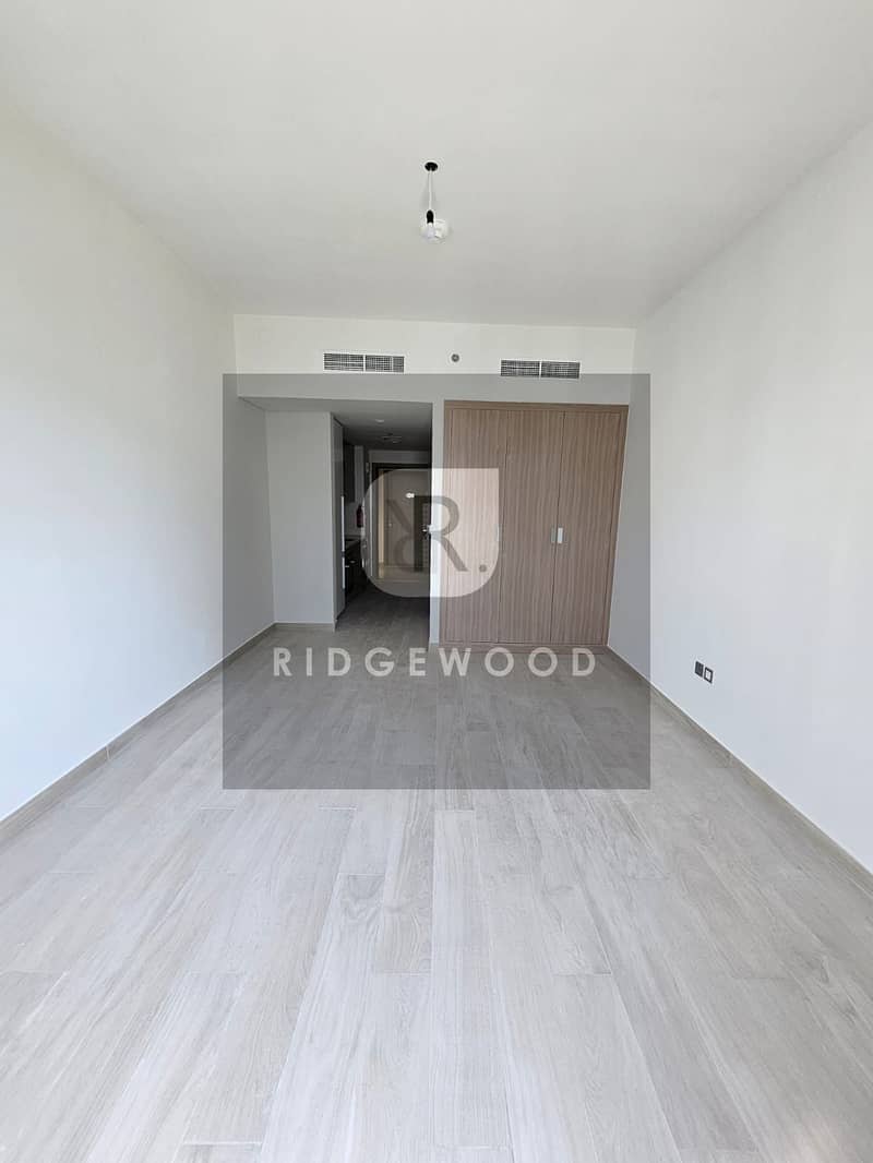 3 ridgewood real estate 001.002 . 00100  (10). jpg